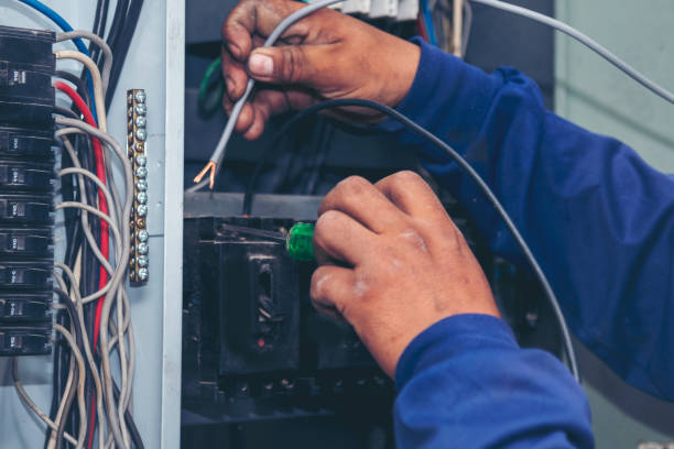 Best Residential Electrician Services  in Strongsville, OH